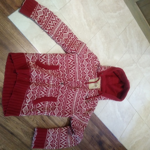 Sweater - Picture 2 of 2